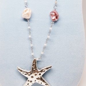 Sea life starfish uneven pearl necklace